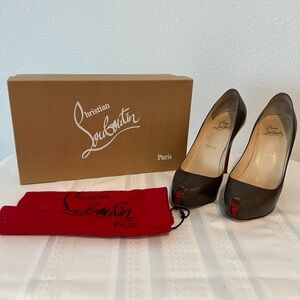 Christian Louboutin Paris
